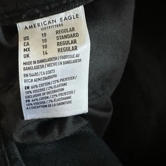 American Eagle Black Denim Distressed Jeans - Picture 6 of 6